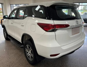 9406bf189b3fd562bb8da3fc3fba7f49.3